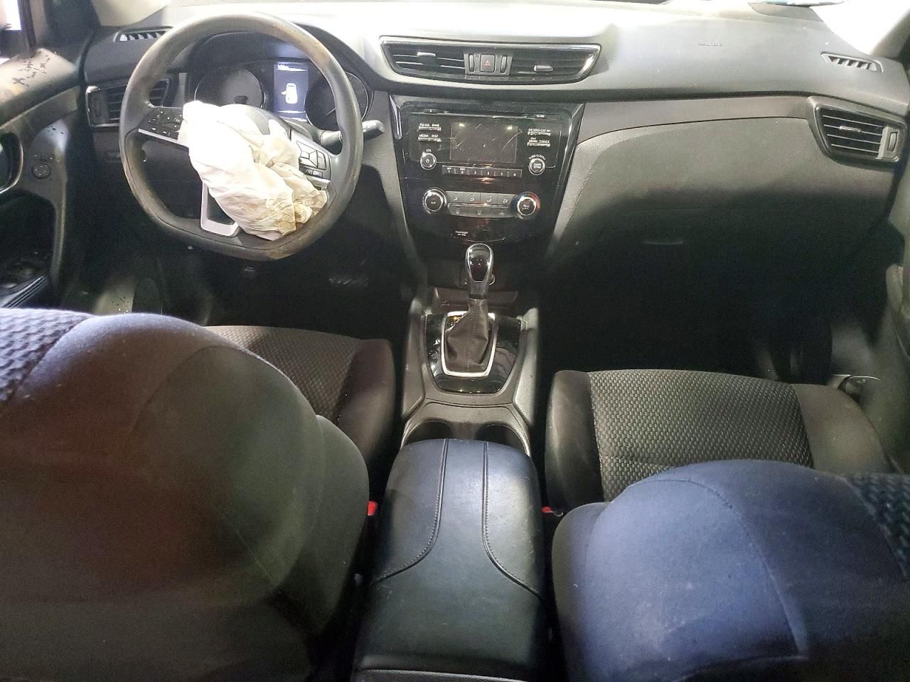 2018 Nissan Rogue Sport s