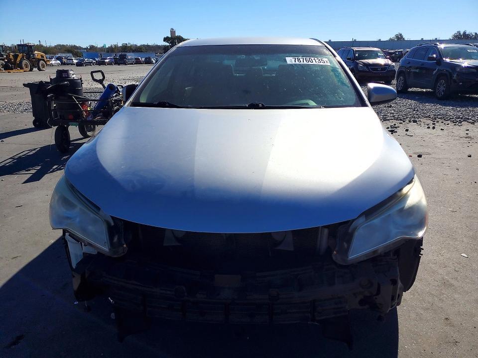 2015 Toyota Camry xle