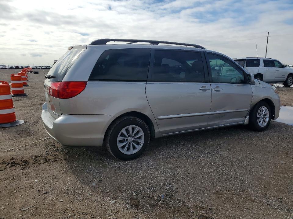 2008 Toyota Sienna xle