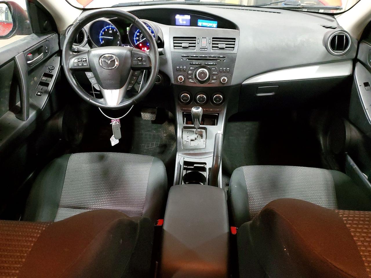2013 Mazda 3 I