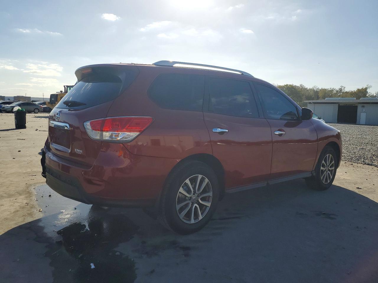 2016 Nissan Pathfinder s