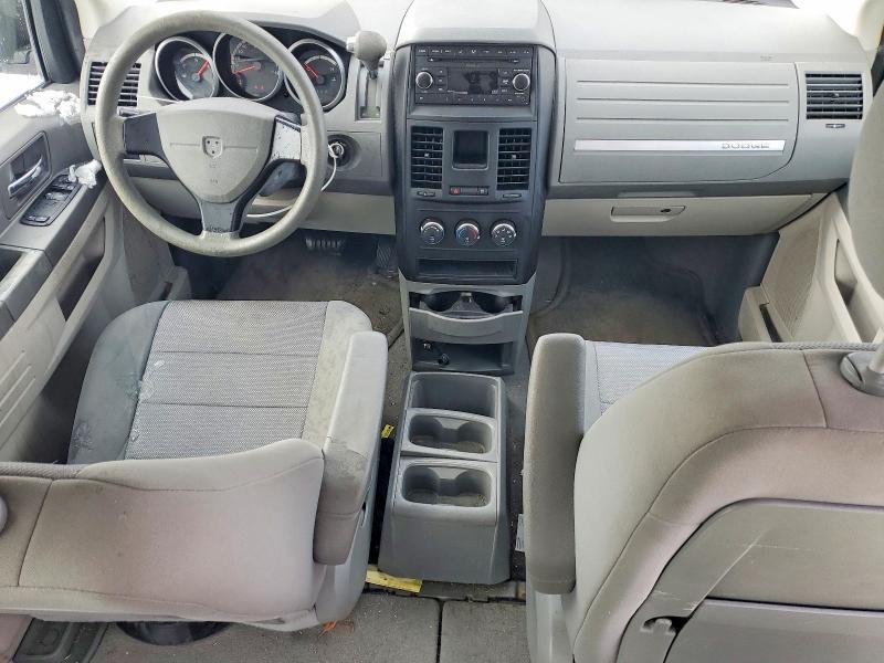 2008 Dodg Caravan se