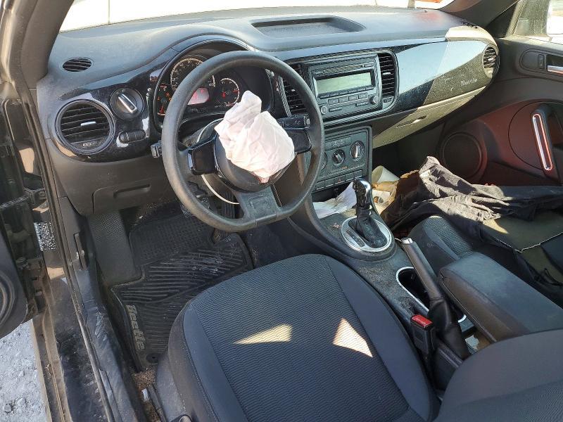2013 Volkswagen Beetle