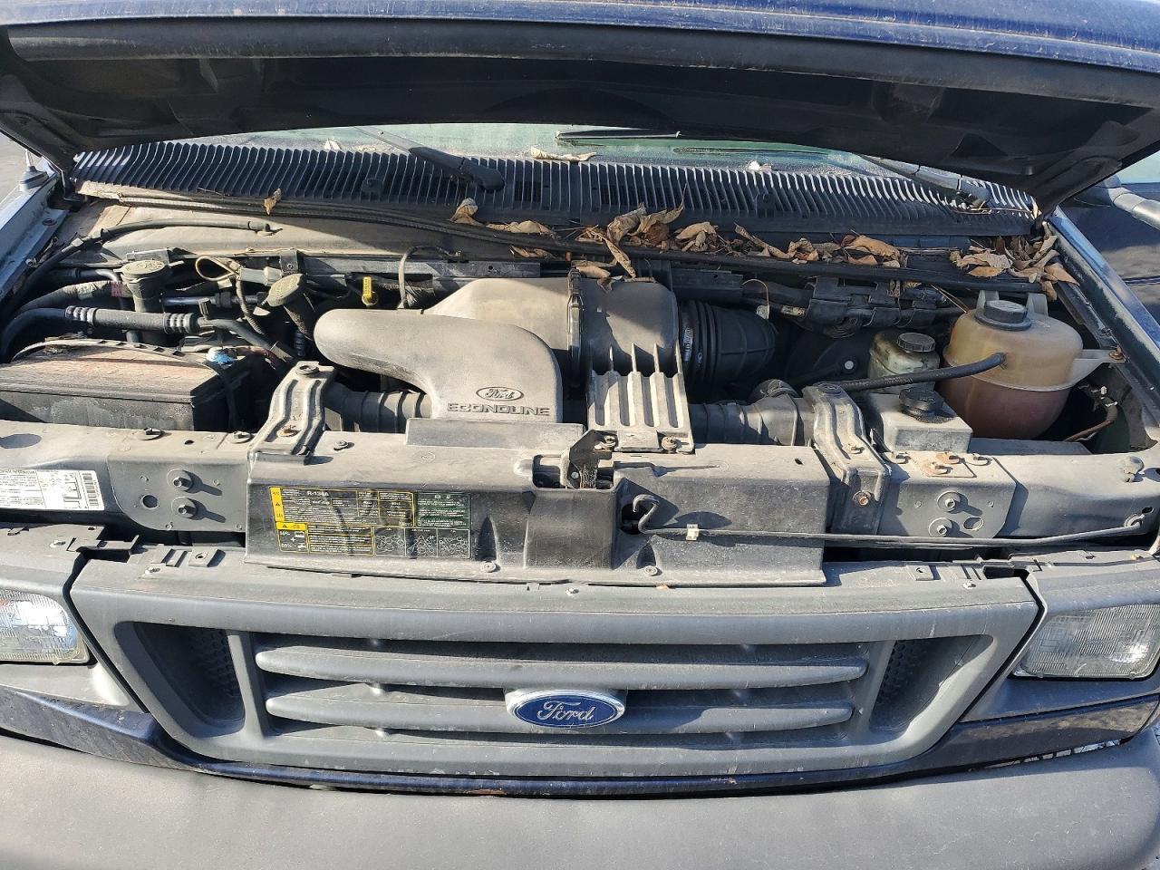 2003 Ford Econoline E250 van