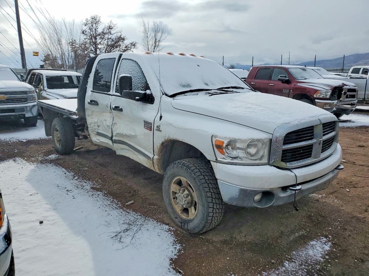 2007 Dodge RAM Flatbed Truck