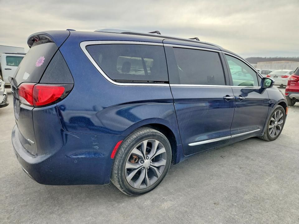 2018 Chrysler Pacifica Limited