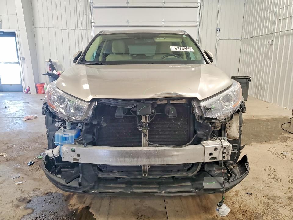 2015 Toyota Highlander Limited