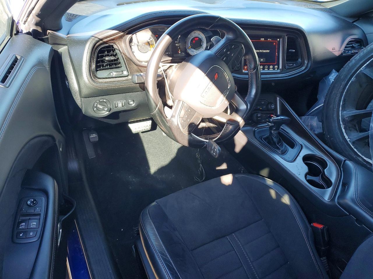 2020 Dodge Challenger r