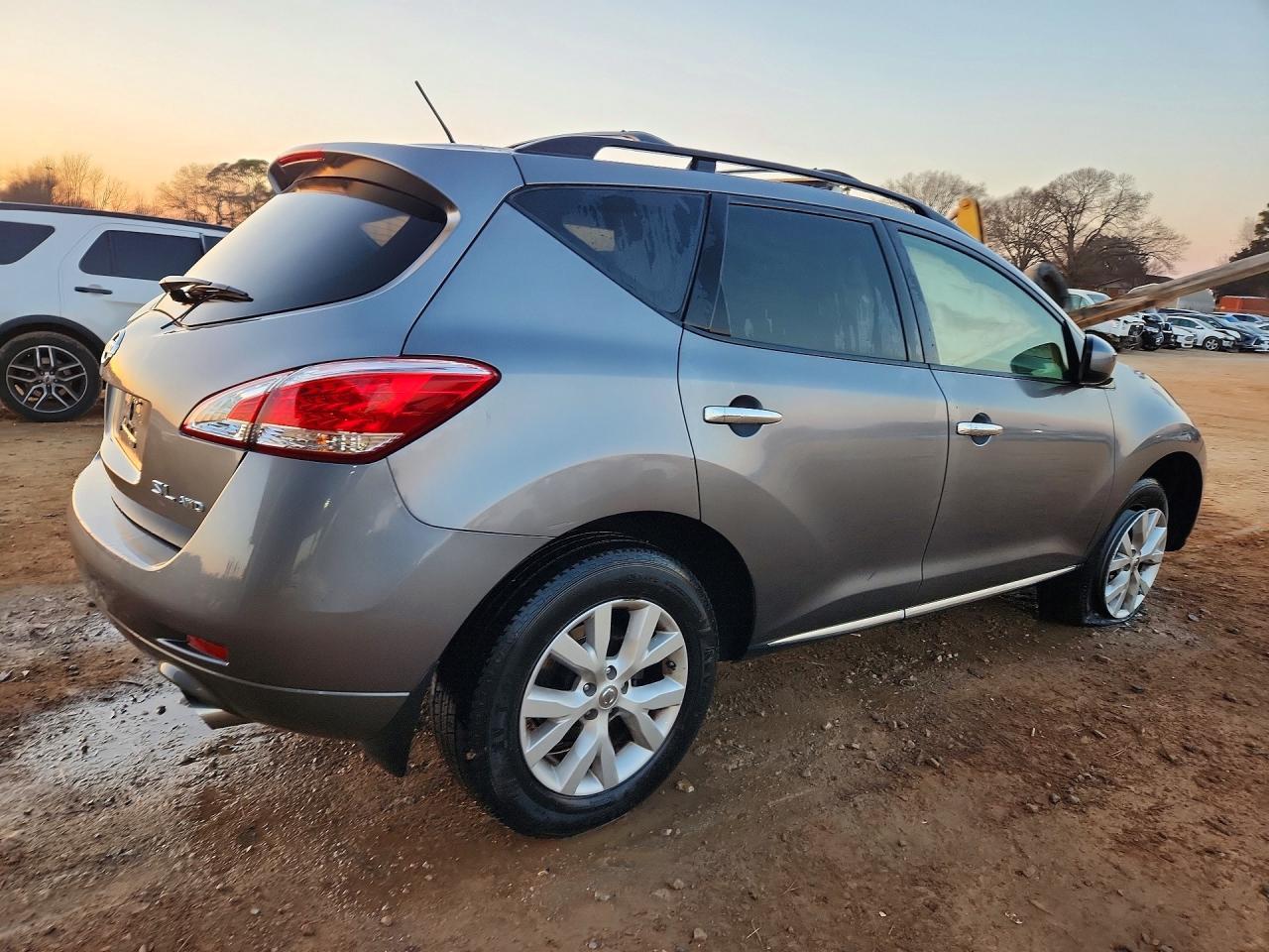 2013 Nissan Murano s