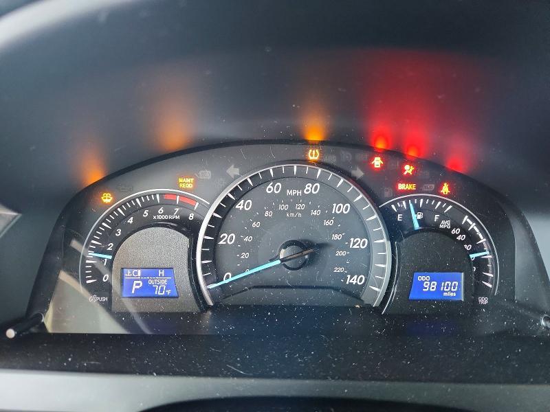 2014 Toyota Camry le