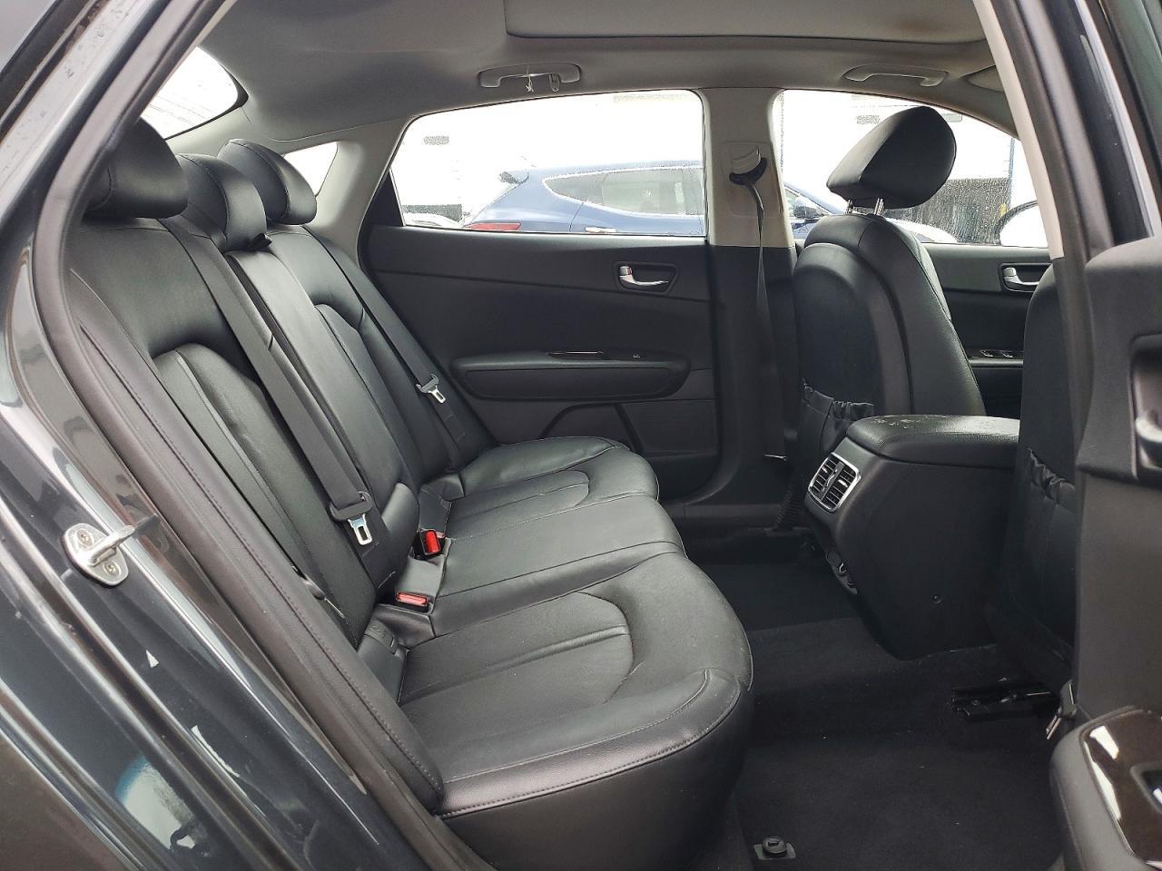2016 KIA Optima ex