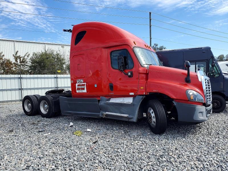 2017 Freightliner Cascadia 125 Semi Truck