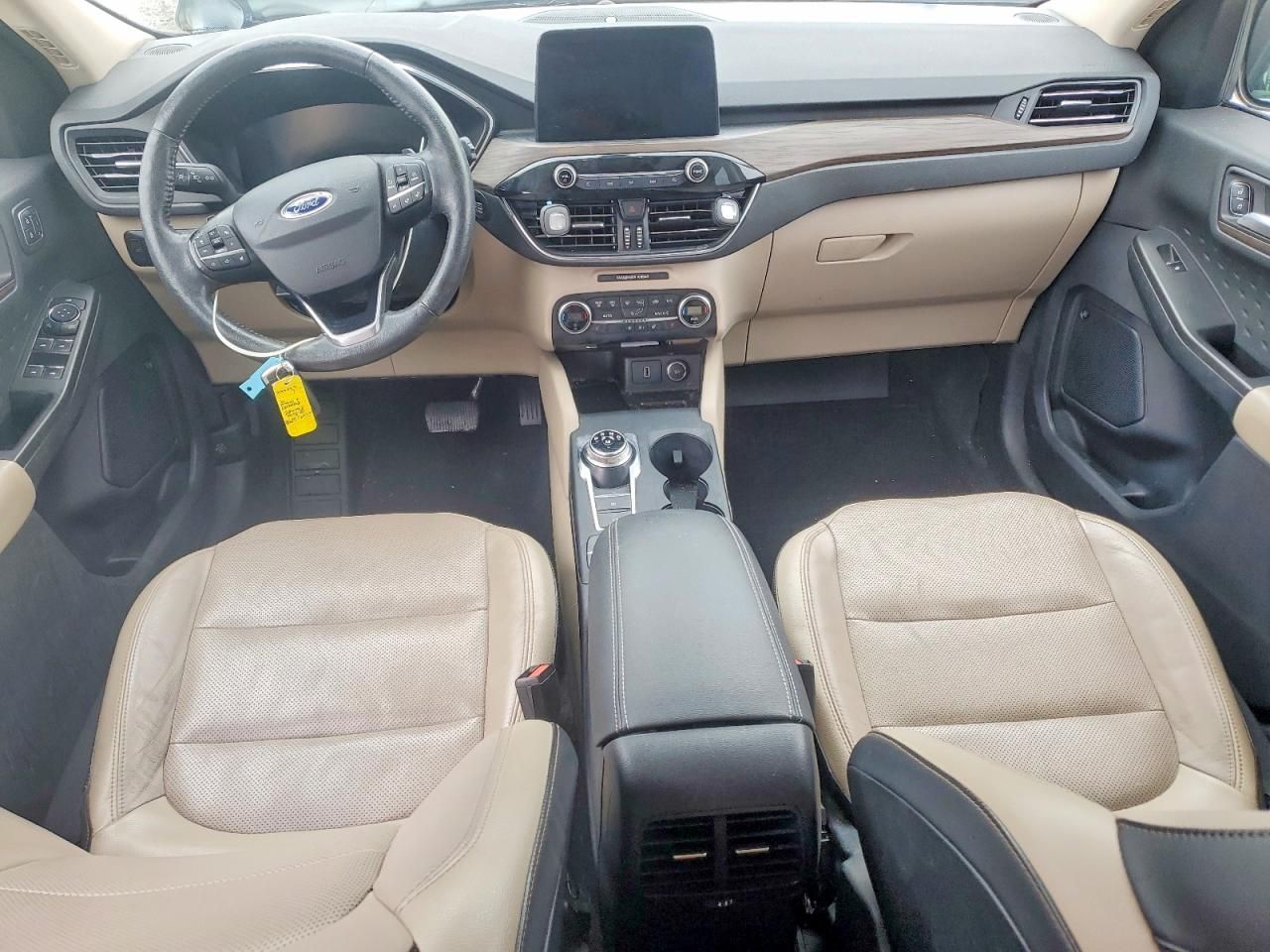 2020 Ford Escape Titanium