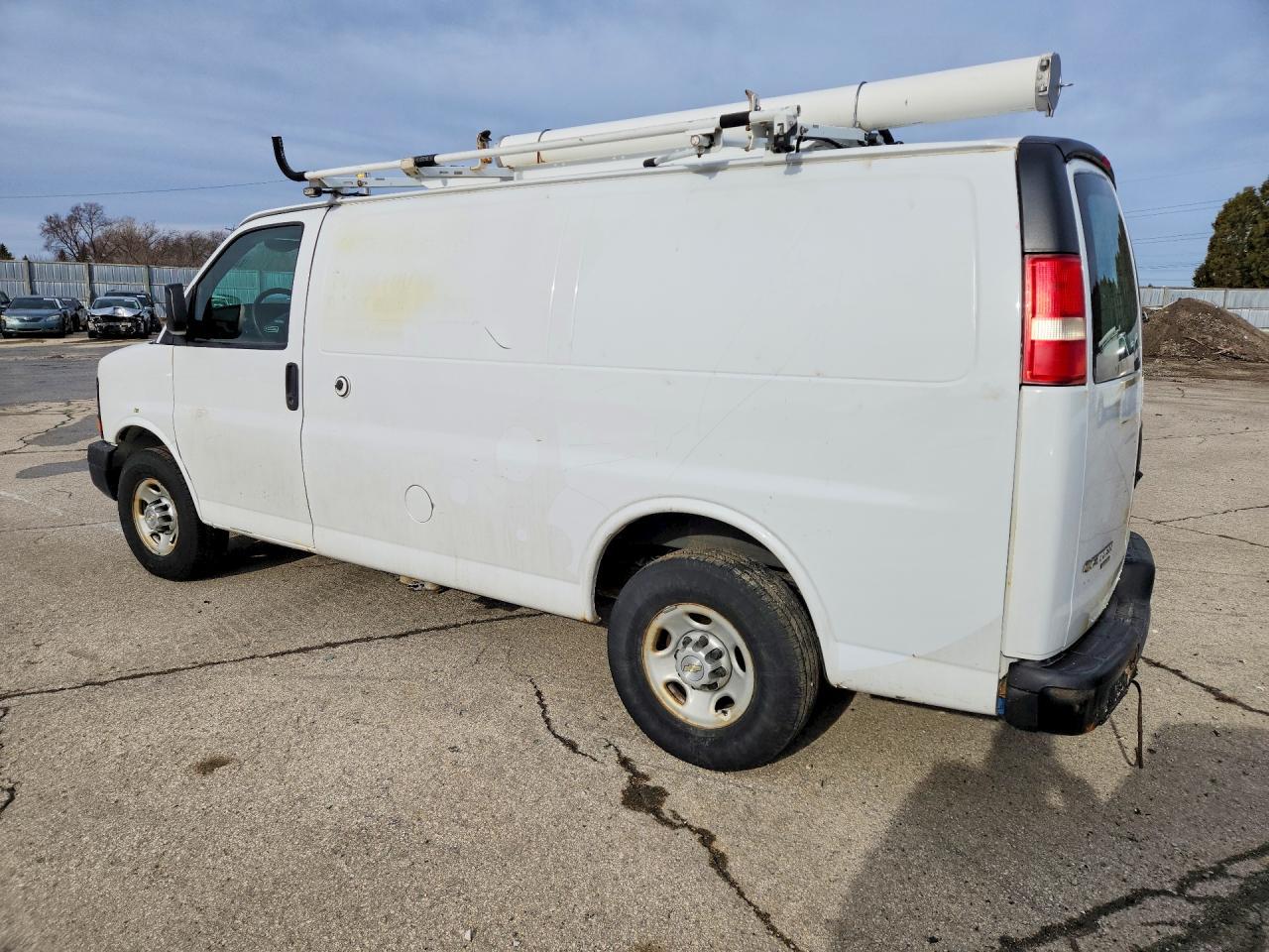 2013 Chevrolet Express 2500 Cargo Utility / Service Van