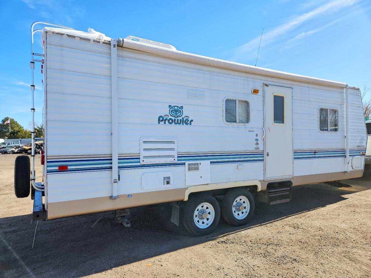 2003 Prowler Camper