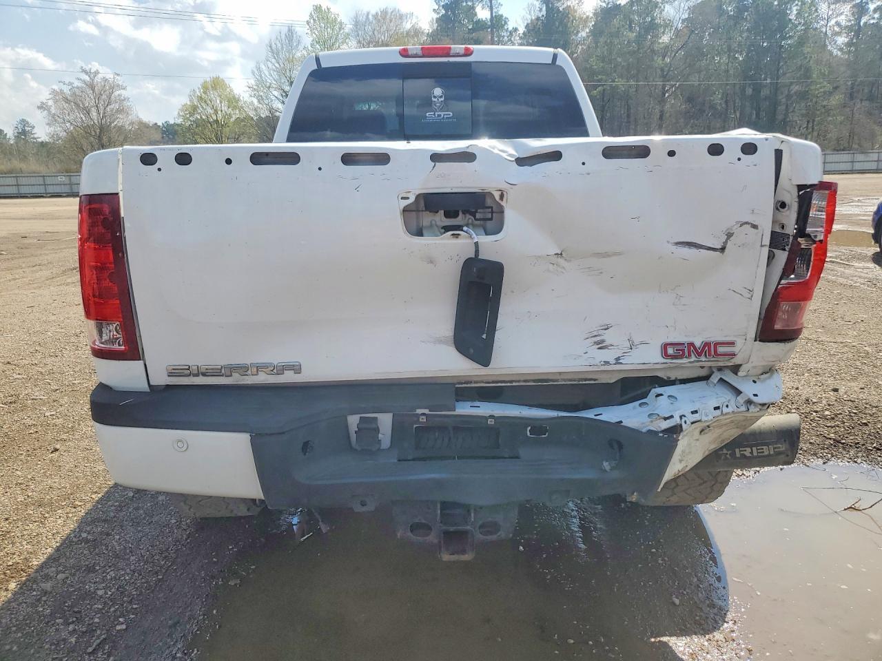 2011 GMC Sierra K2500 Denali