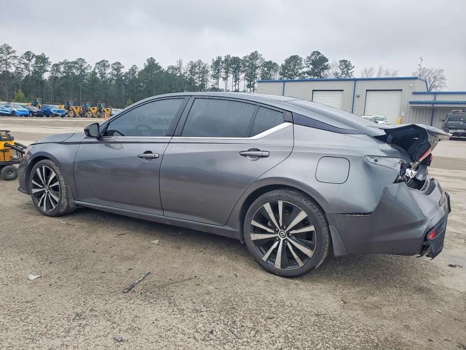 2019 Nissan Altima sr