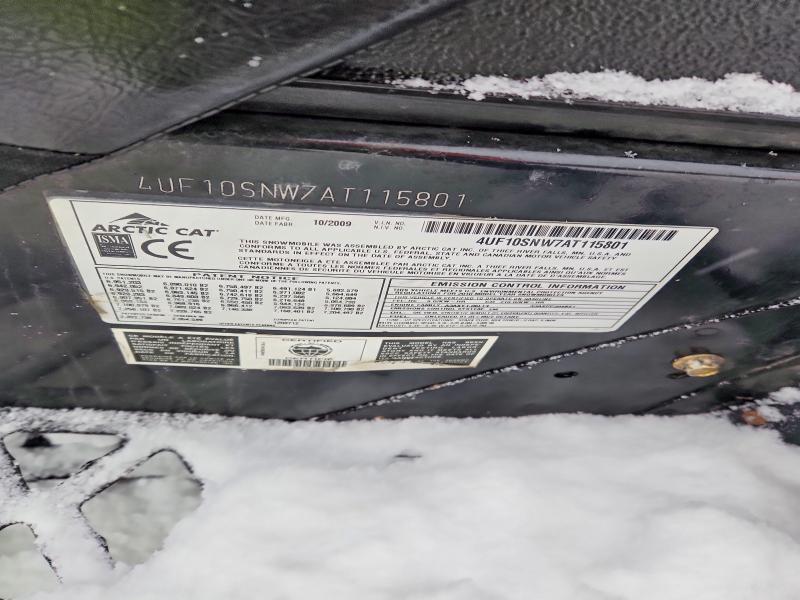 2010 Arctic Cat Z1 Snowmobile