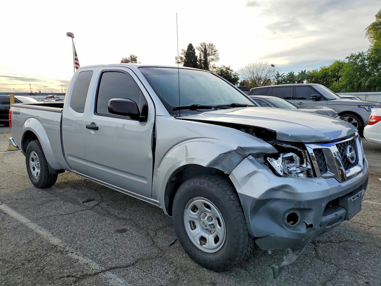 2016 Nissan Frontier S