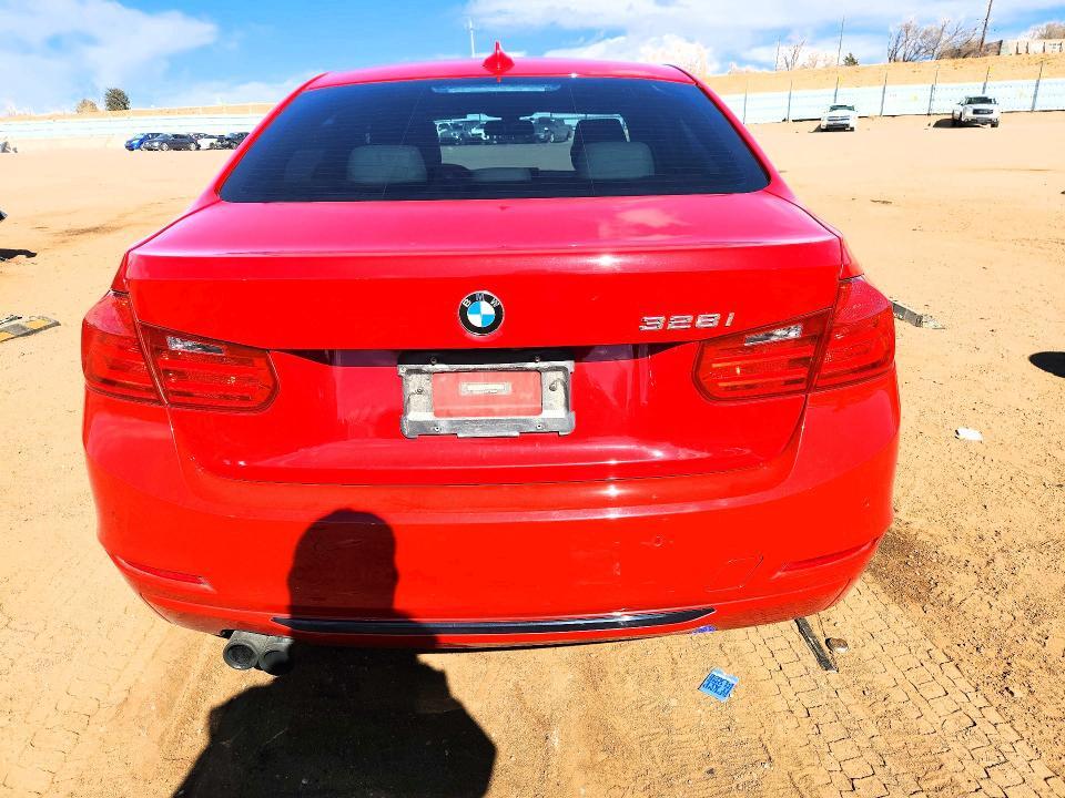 2012 BMW 328 i