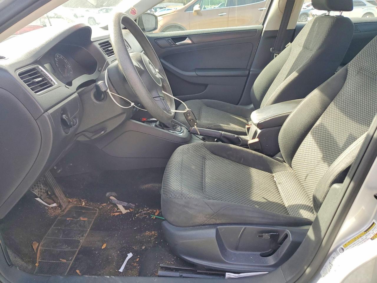 2014 Volkswagen Jetta Base