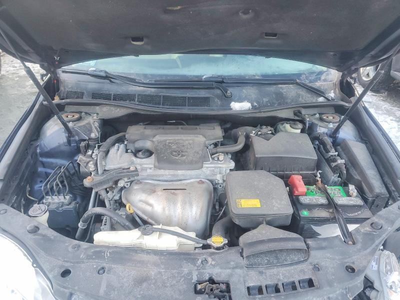 2015 Toyota Camry le