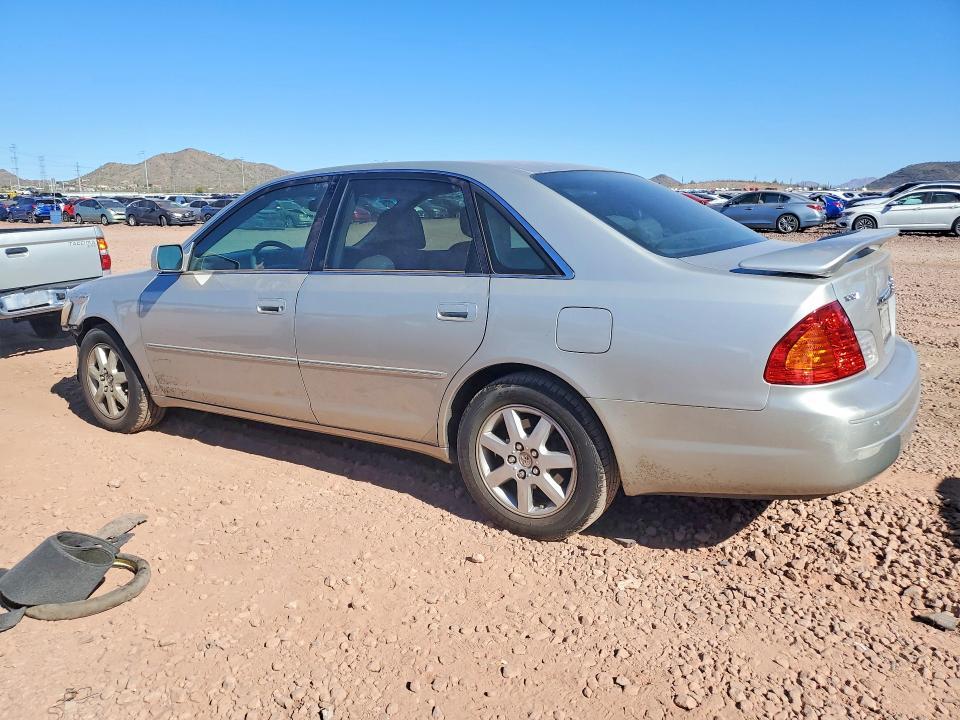 2001 Toyota Avalon xl