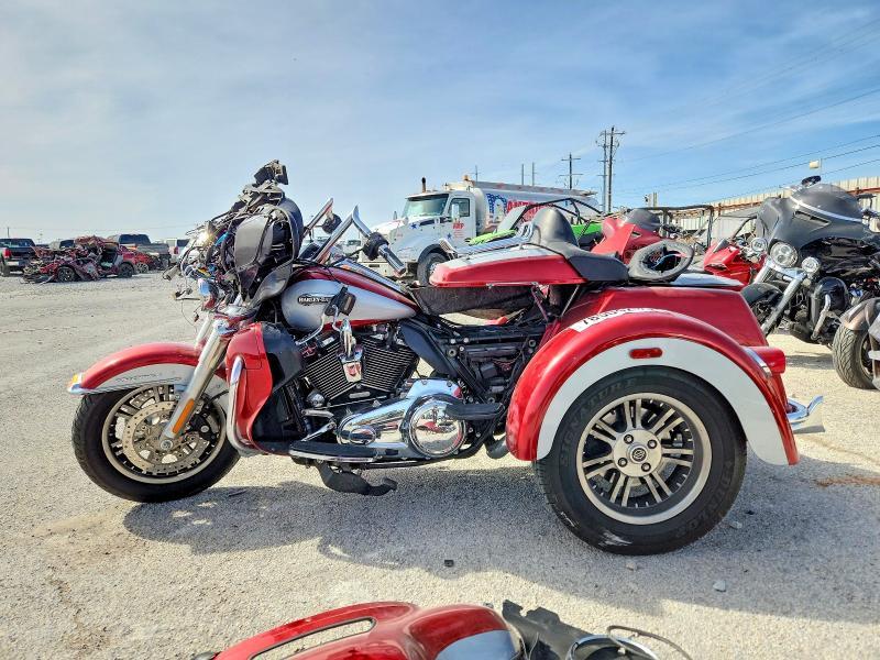 2019 Harley-Davidson Flhtcutg