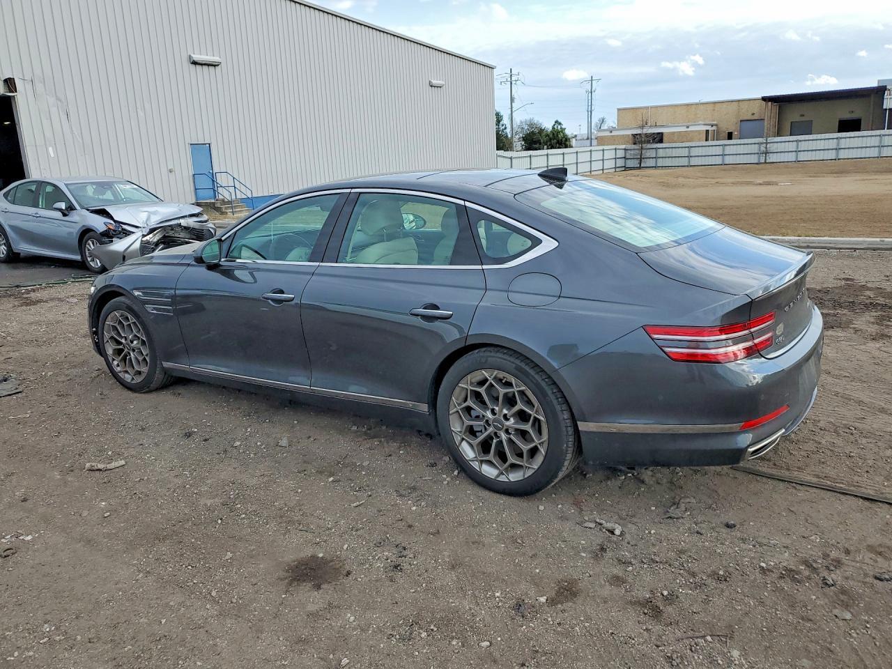 2021 Genesis G80 Base