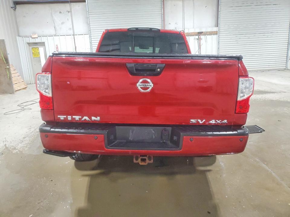 2018 Nissan Titan SV