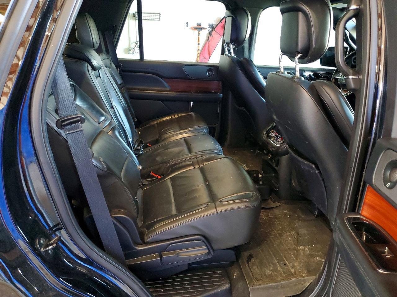 2018 Lincoln Navigator Select