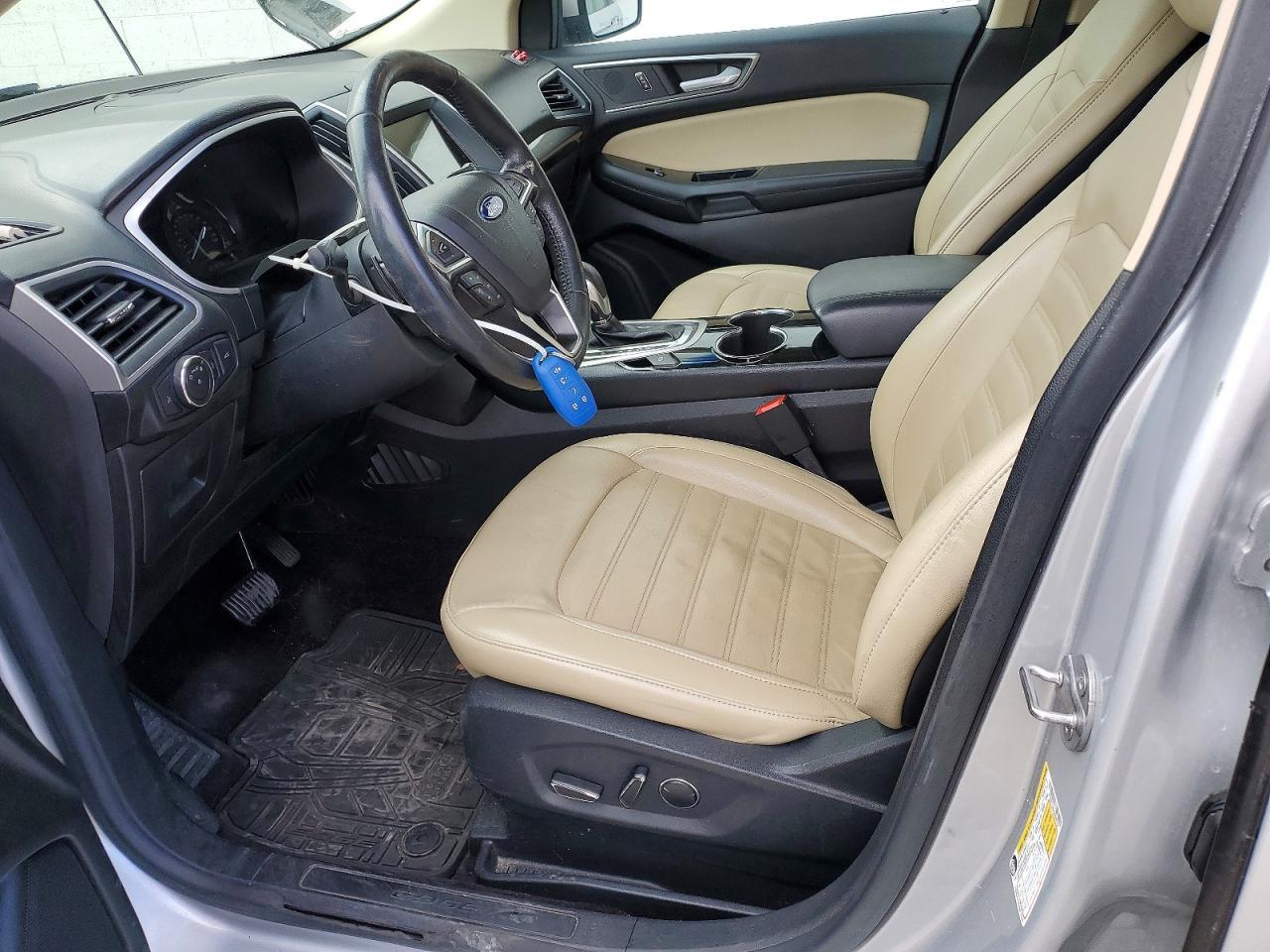 2016 Ford Edge sel