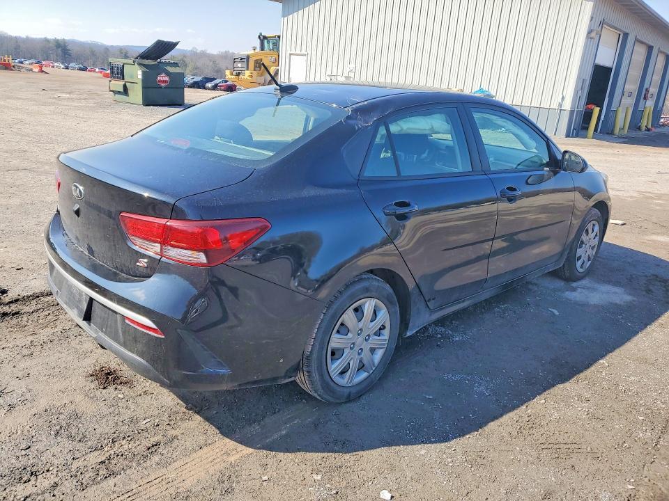 2021 KIA Rio s