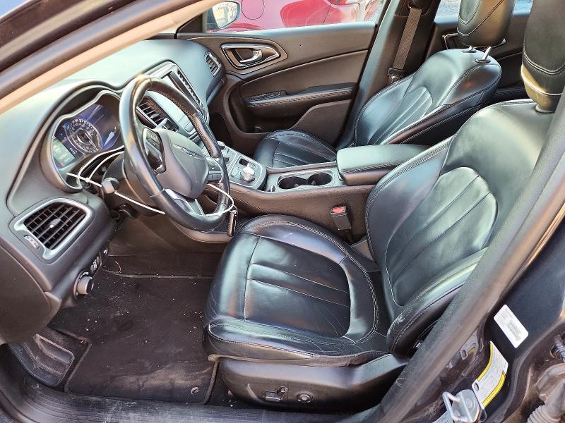 2017 Chrysler 200 Limited