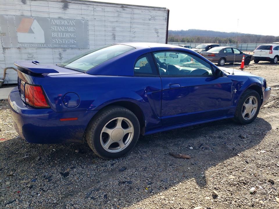 2003 Ford Mustang