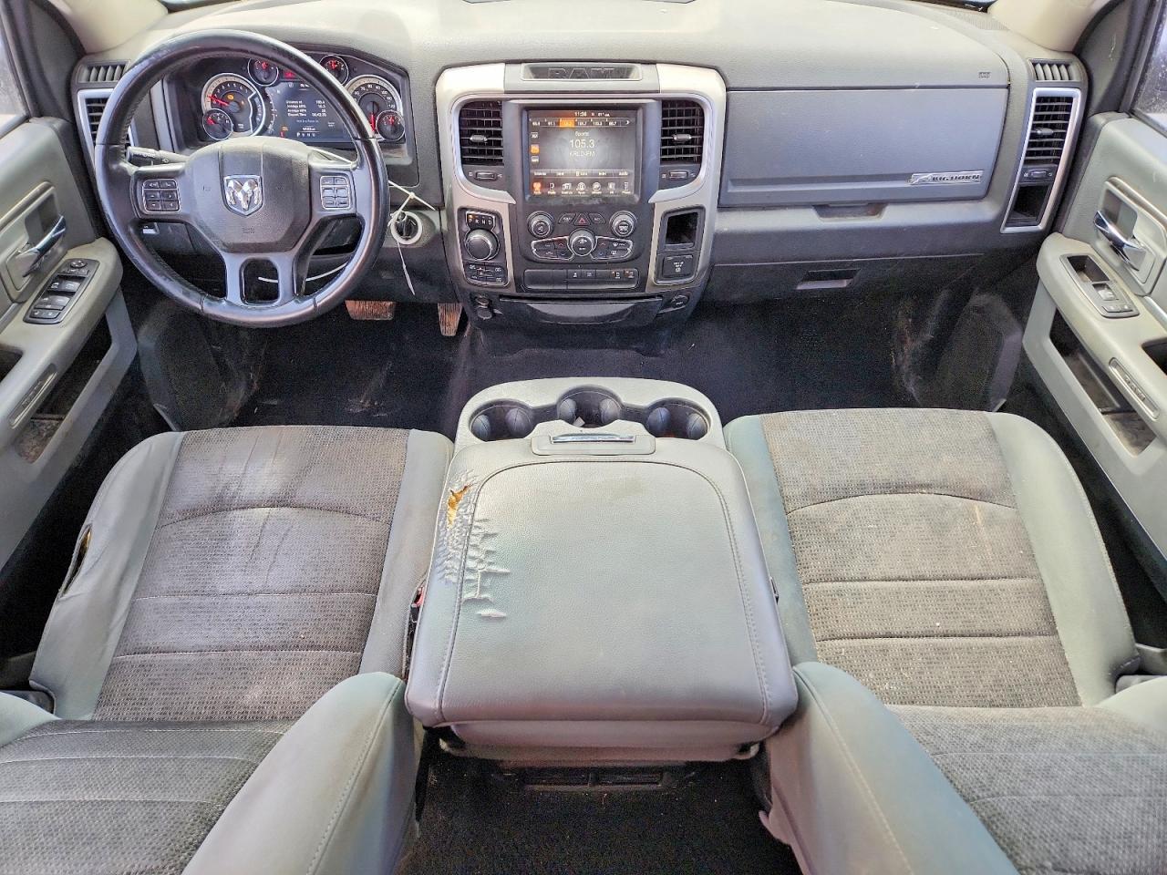 2017 Dodge Ram 1500 slt