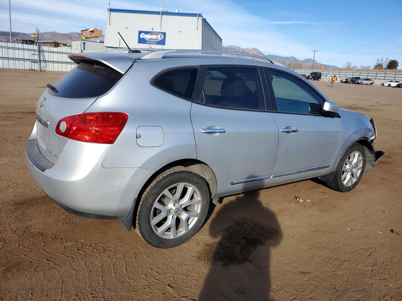 2013 Niss Rogue S AWD