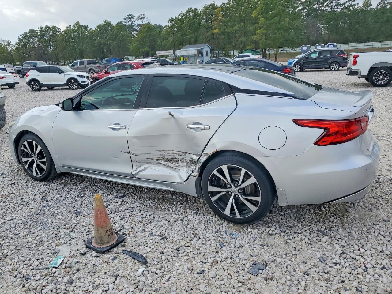 2016 Nissan Maxima