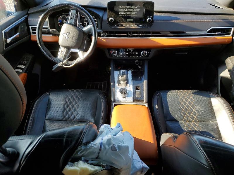 2024 Mitsubishi Outlander sel