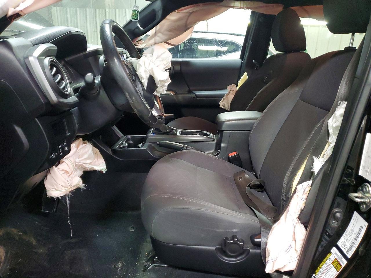 2017 Toyota Tacoma SR V6