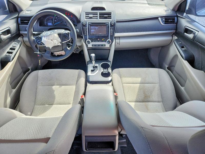 2014 Toyota Camry le