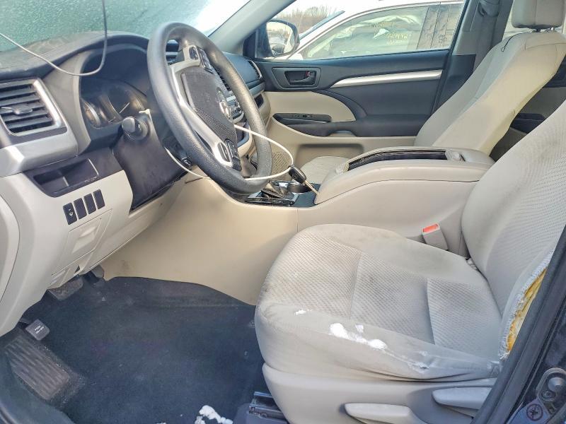2016 Toyota Highlander le