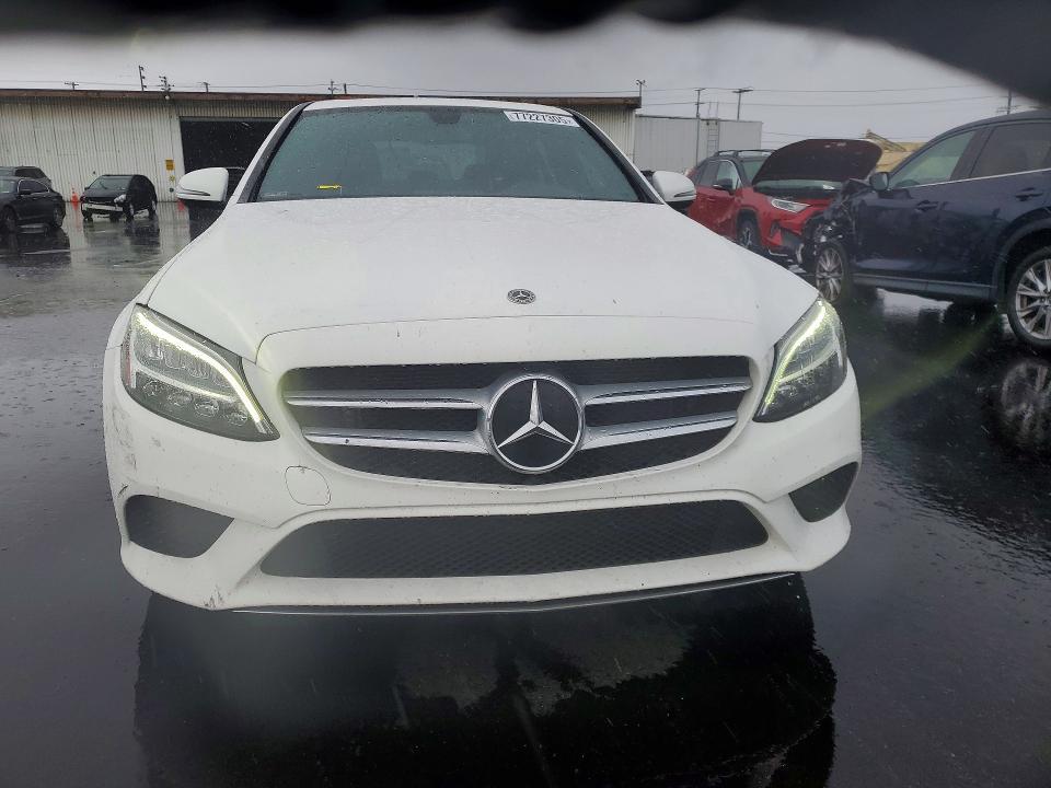 2021 Mercedes-Benz C300