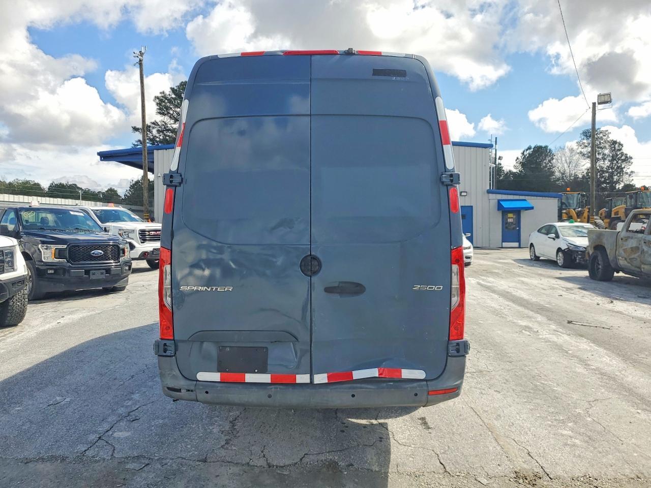 2019 Mercedes-Benz Sprinter 2500