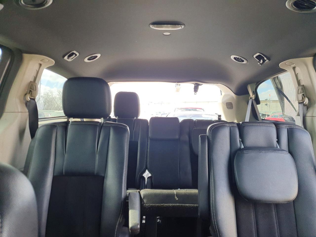 2017 Dodge Grand Caravan sxt