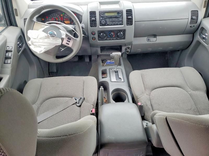 2006 Nissan Frontier Crew cab le