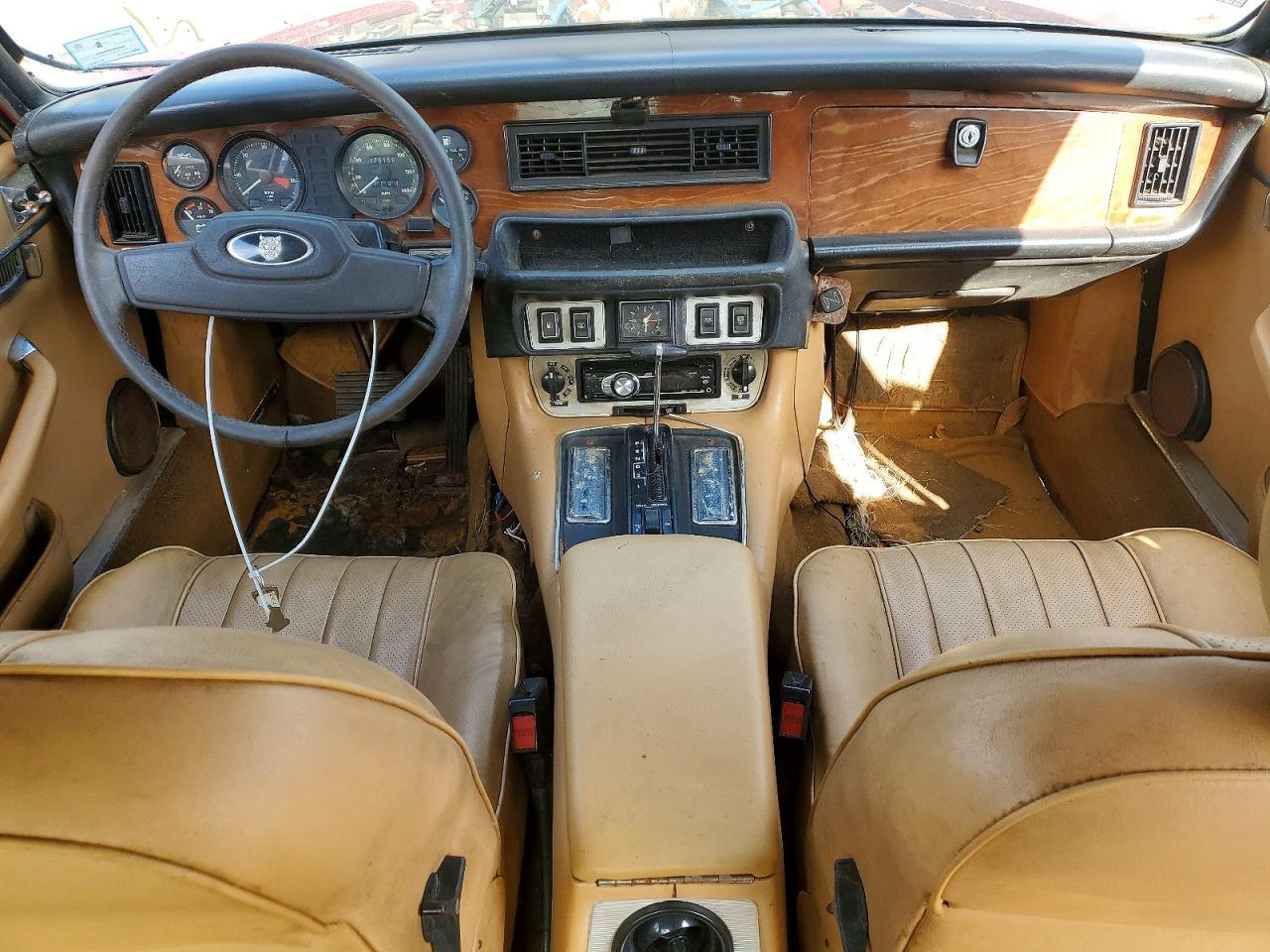 1982 Jaguar XJ6