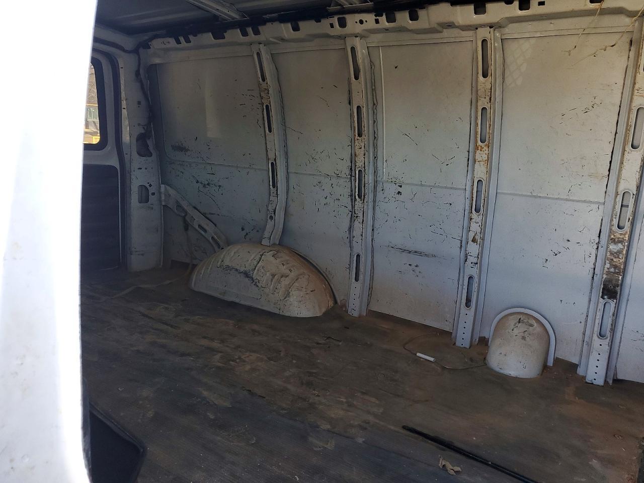 2019 Chevrolet Express G2500 Utility / Service Van