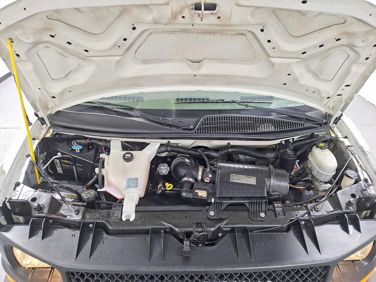 2011 Chevrolet Express G2500