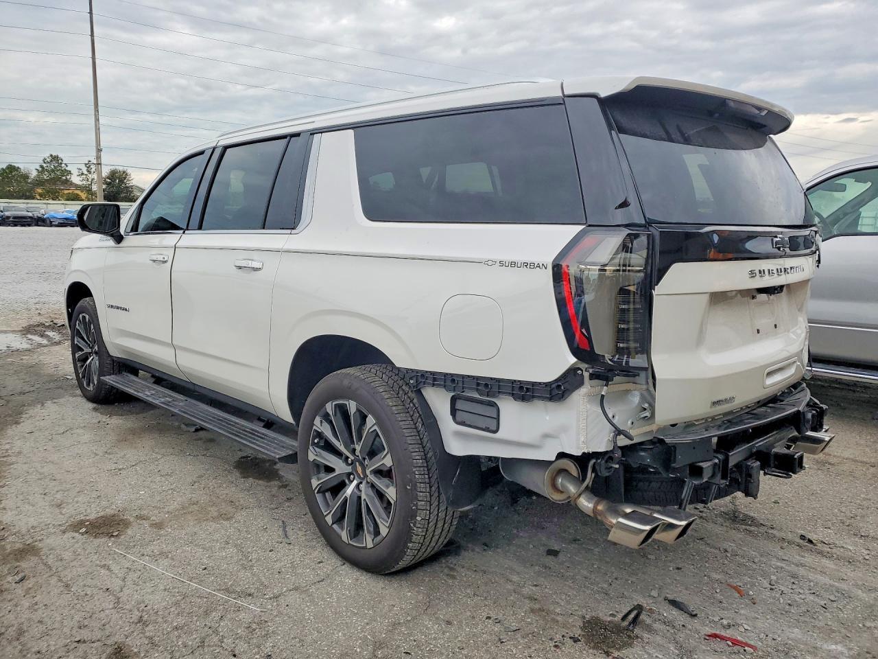 2025 Chevrolet Suburban K1500 High Country